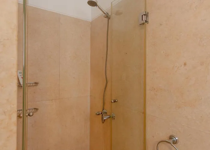 Charming With Pool In Prime Location Hurghada