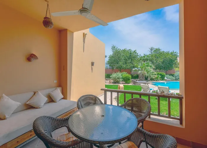 Charming With Pool In Prime Location * Hurghada