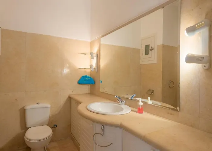 Charming With Pool In Prime Location Apartment Hurghada